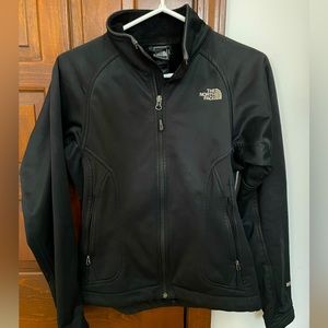 Women’s North Face Apex Jacket - EUC